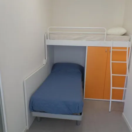 Modern Two-bed Flat With Shared Pool And Hot Tub Bibione